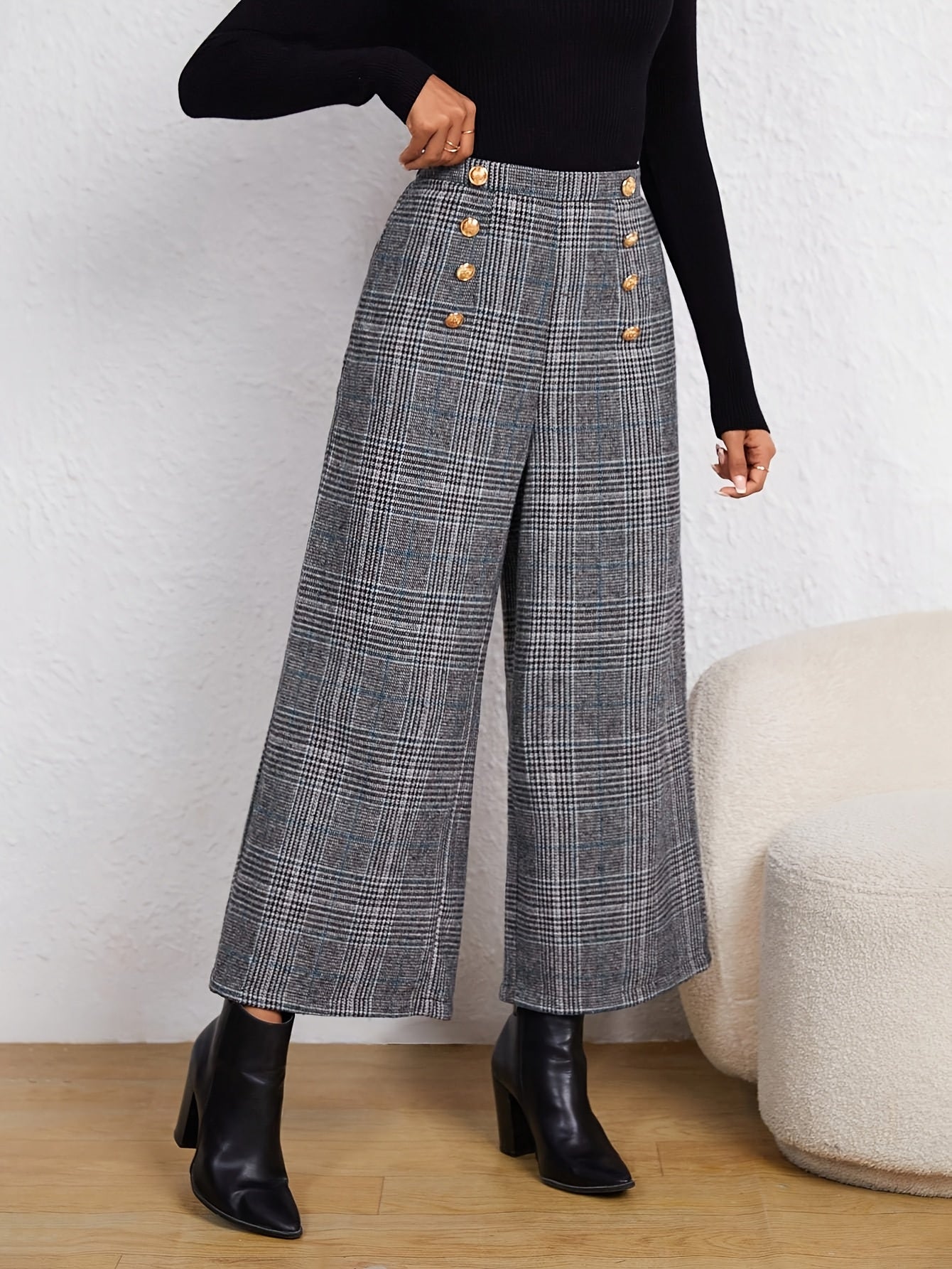 Elegant Casual Checkered Women'S Capri Pants