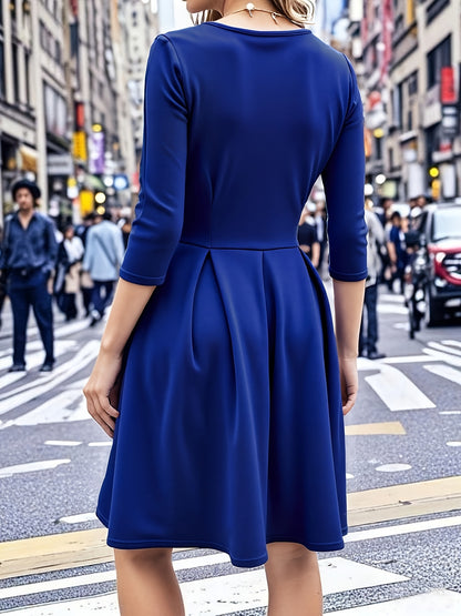 Elegant Women's Navy Blue Dress, Waist-Cinching Flared Skirt, Square Neck, Solid Color, Pocket Details, Perfect for Spring/Fall, Ideal for Daily Commute and Work Meetings