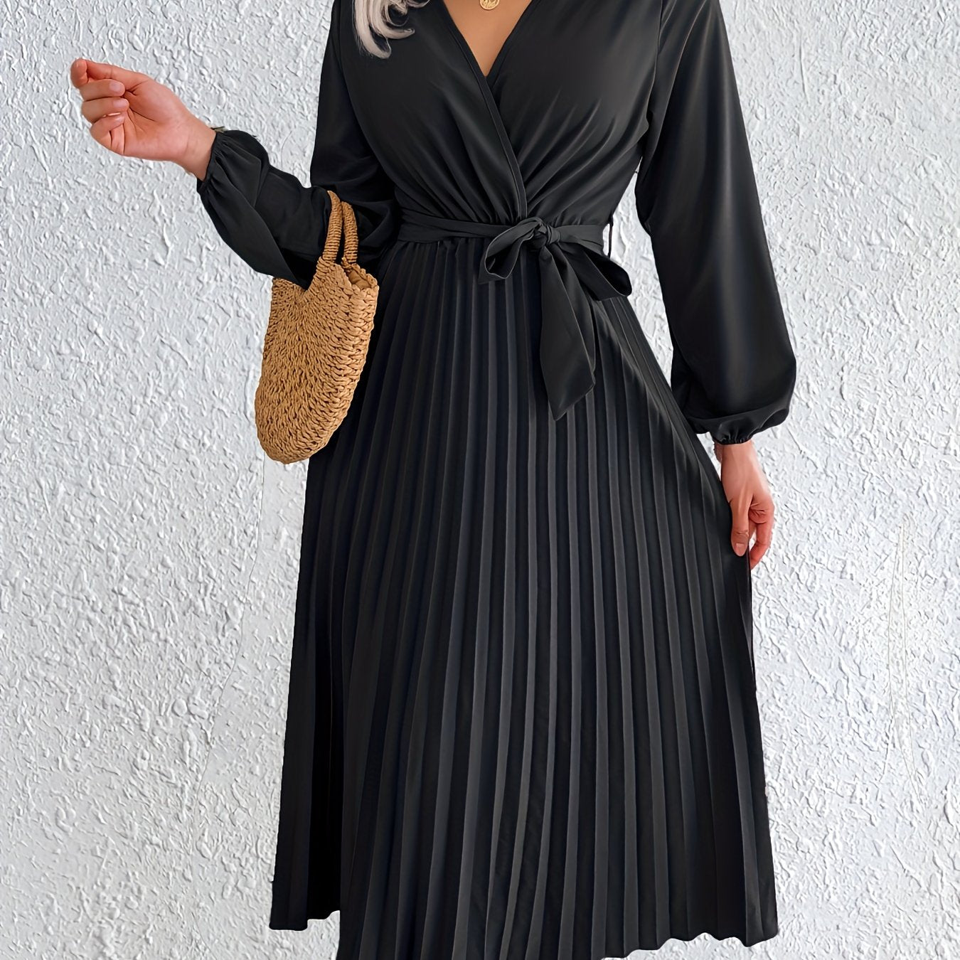 Style Autumn Winter Western Ins Hot Item Temperament V-Neck Flared Pleated Maxi Dress