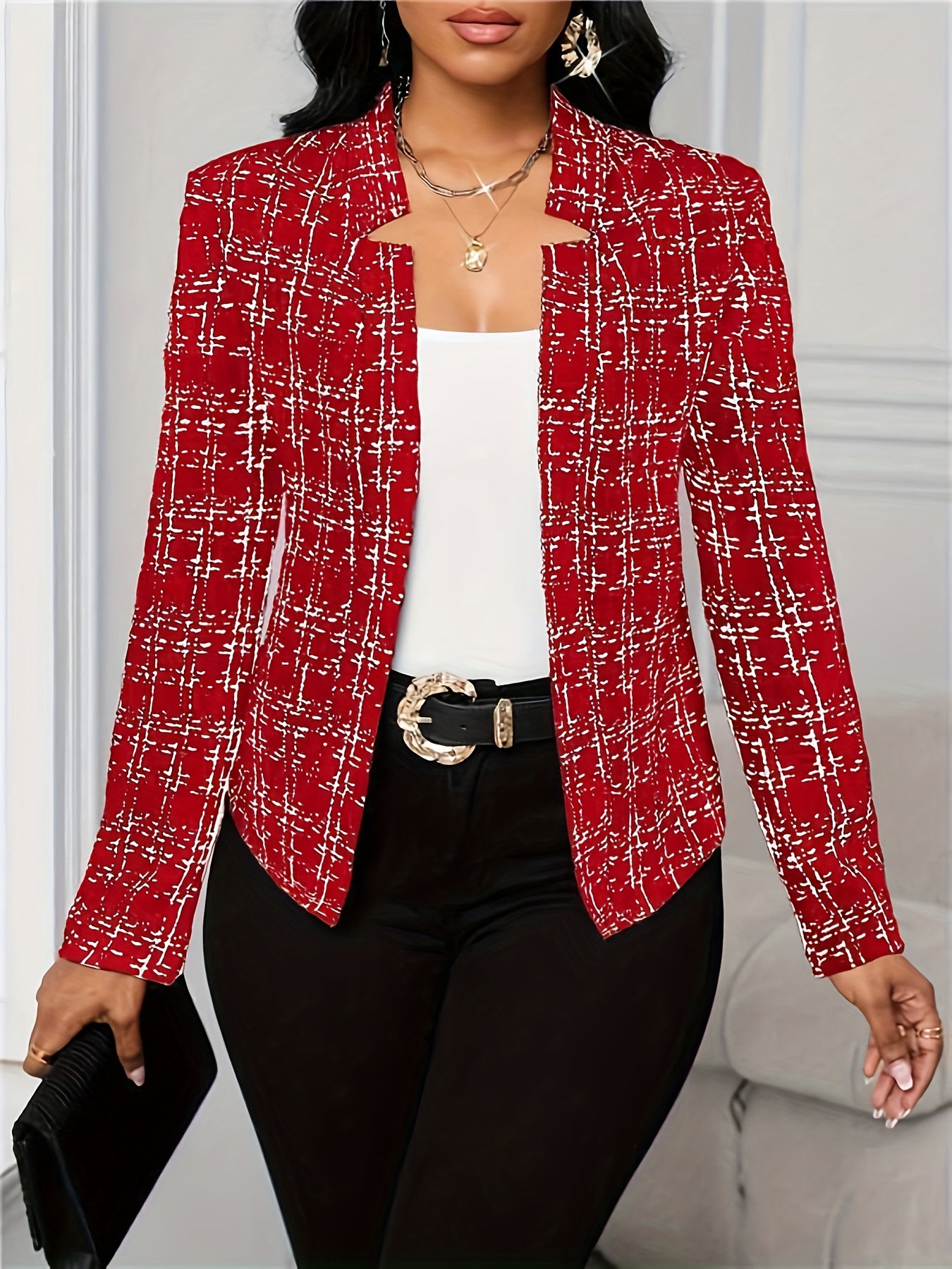 Elegant Women'S Plaid Blazer in a Beige-Brown Color Scheme, Featuring a Structured Collar Design Suitable for All Seasons. This Versatile Piece Is Perfect for Both Office And Party Settings
