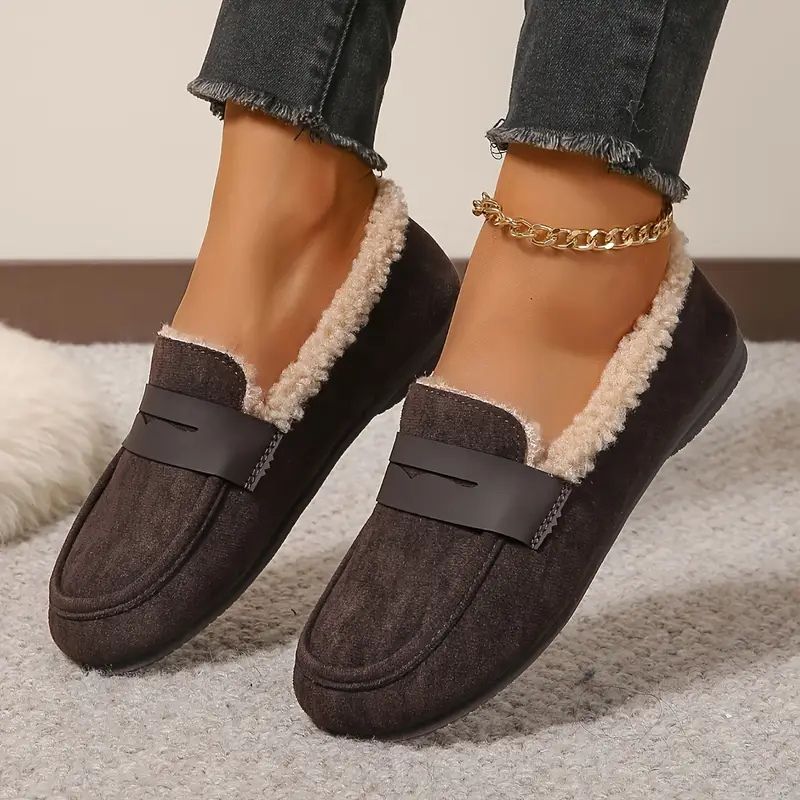 Comfortable Slippers for Women with Faux Shearling Lining Suede Look Moccasin Slip On Style