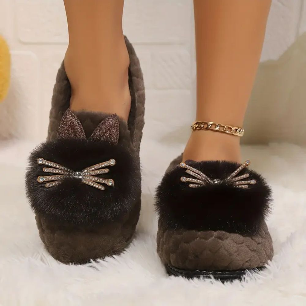 Comfortable Slippers for Women with Faux Fur Bow Detail Cushioned Slip On House Shoes