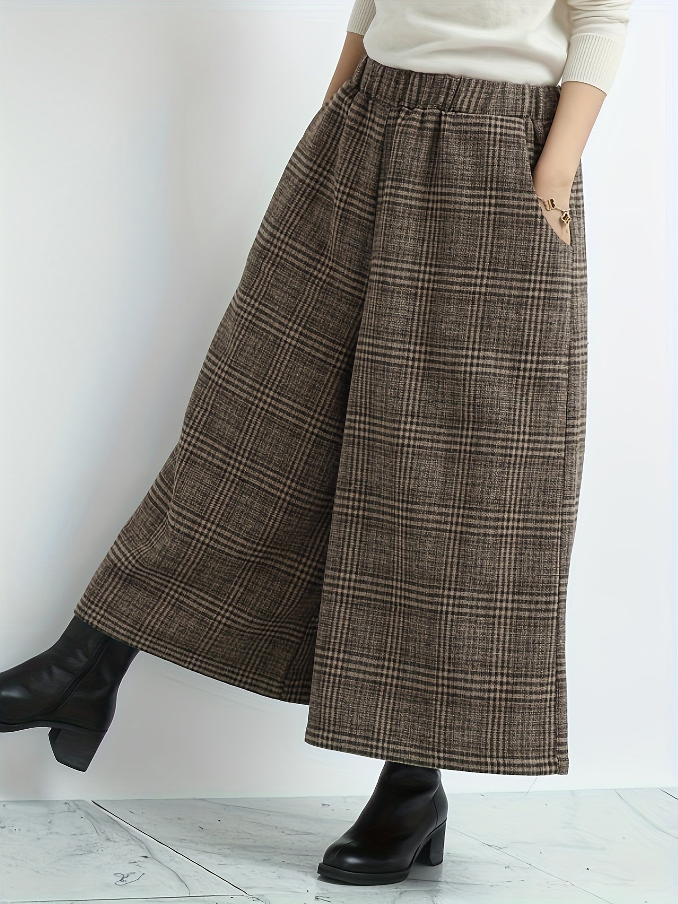 Retro Casual Wide-Leg Pants with Checkered Pattern