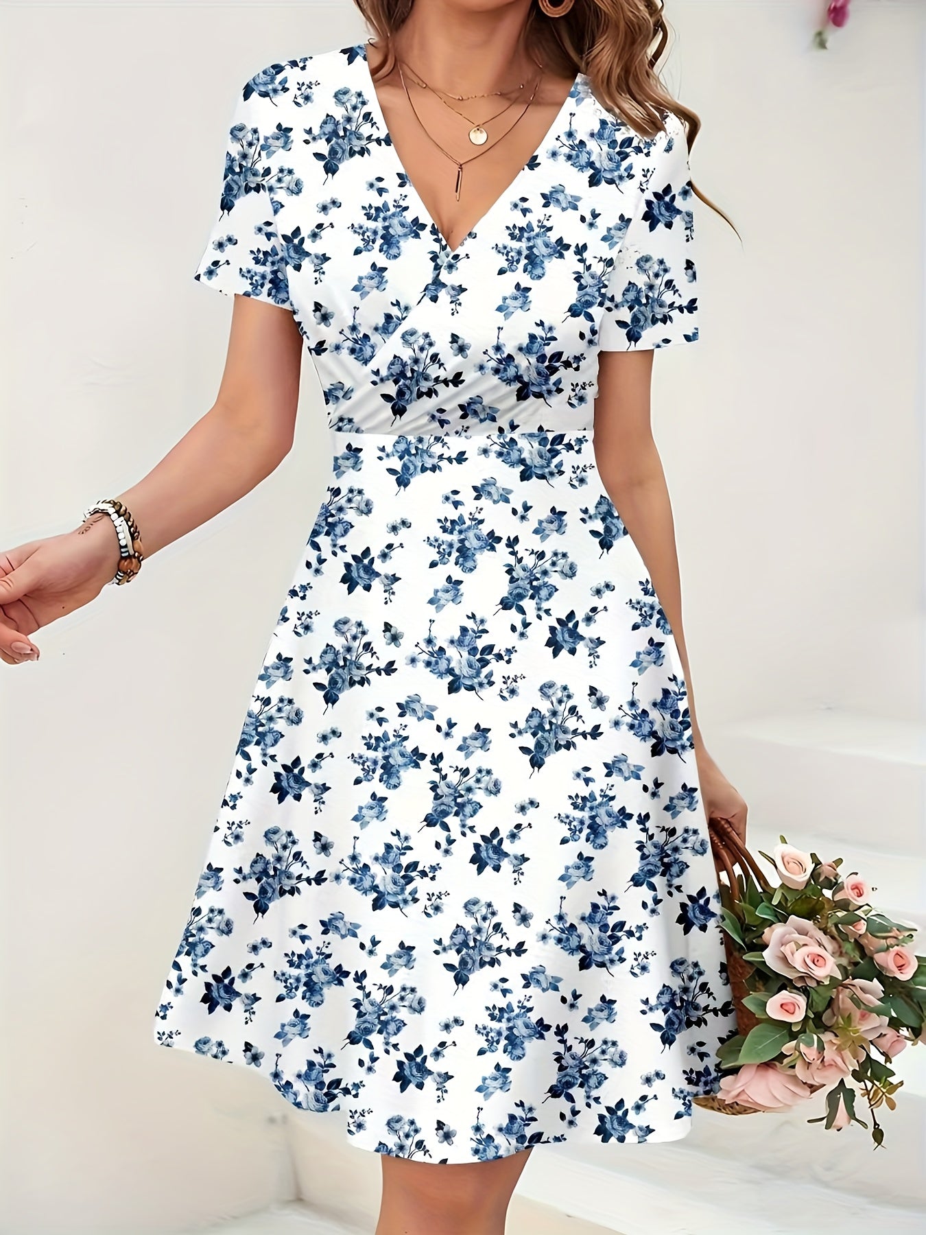 Elegant Floral Print V-Neck Short Sleeve Dress | Suitable for Outerwear or Layering, Flared Design, Ideal for Spring/Fall
