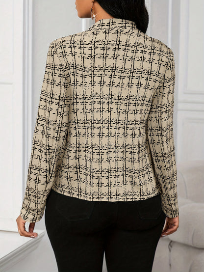 Elegant Women'S Plaid Blazer in a Beige-Brown Color Scheme, Featuring a Structured Collar Design Suitable for All Seasons. This Versatile Piece Is Perfect for Both Office And Party Settings