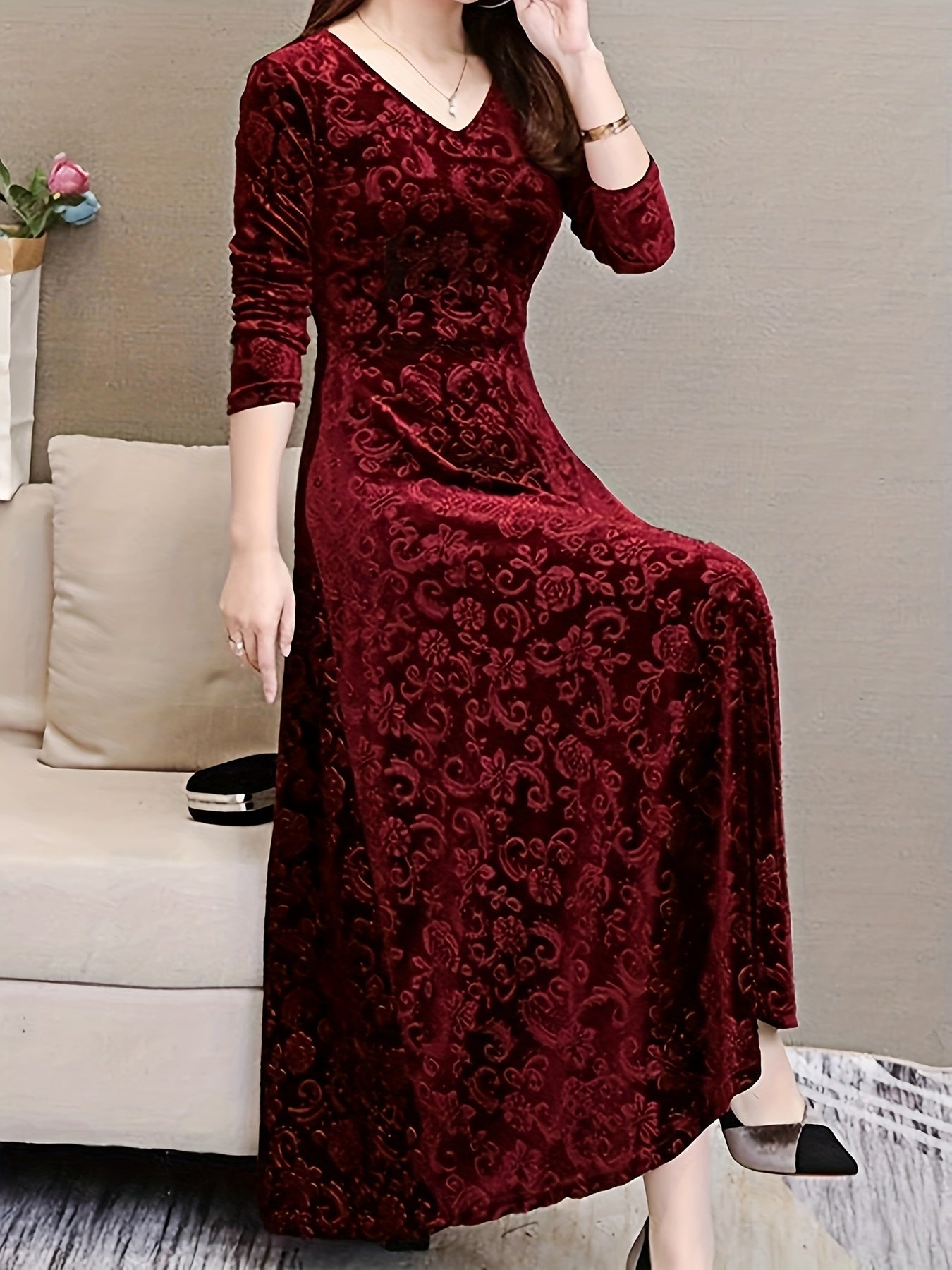 2025 Long Sleeve Velvet Jacquard Dress