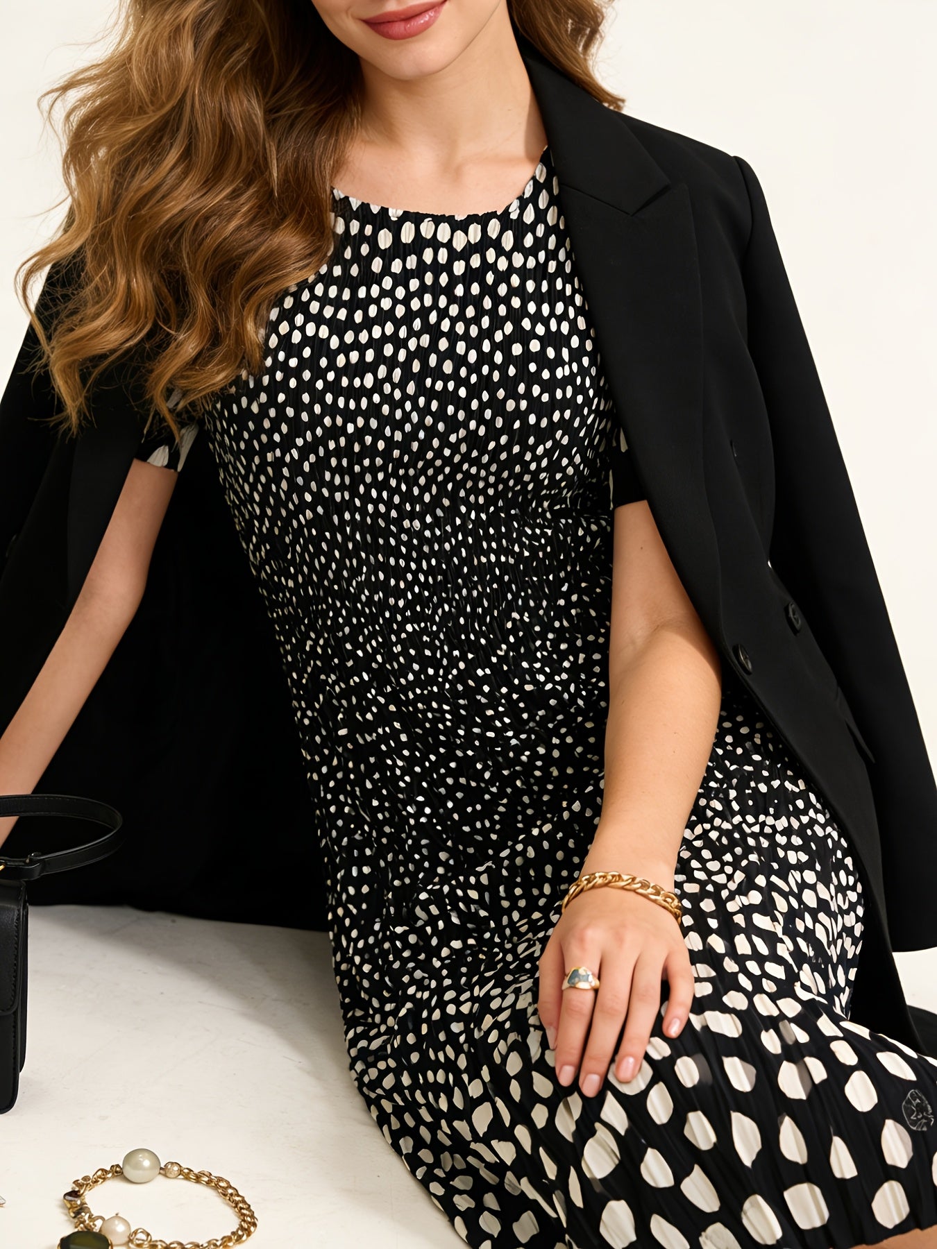 [Super Stretch Bohemian] Super Stretch Bohemian Dress | Polka Dot Print Pleated, High-waisted Ruffled Skirt, Over-the-knee Mid-length 1pc, Seamless Waist, Instant Rebound, Simple Commuter Style, Suitable for 90-180 Lbs