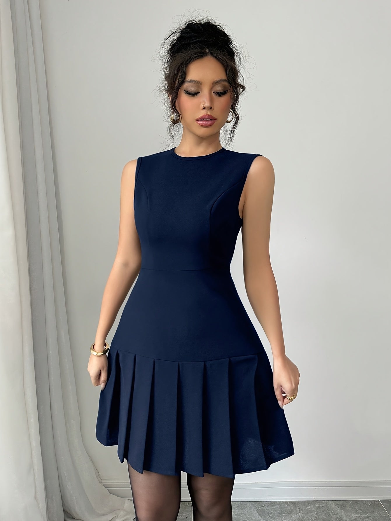Women's Casual Sleeveless Elegant Solid Color Ruffle Hem Slim Fit Blue Mini Dress