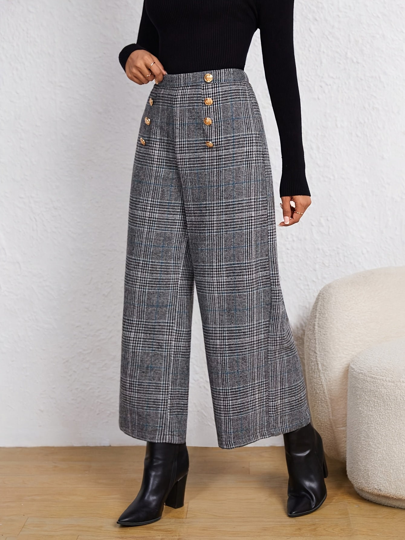 Elegant Casual Checkered Women'S Capri Pants