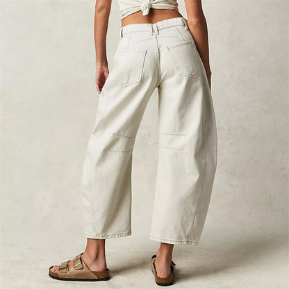 Effortless Relaxed Mom Jeans for Women in Cropped Barrel Leg Denim Style